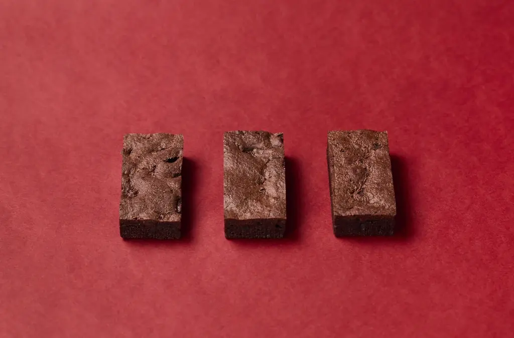 【チョコ好き必見】程よい塩味とチョコの絶妙な組み合わせ。冬季限定ご褒美スイーツ『セゾンウィッチ（塩チョコ）』登場 画像 5