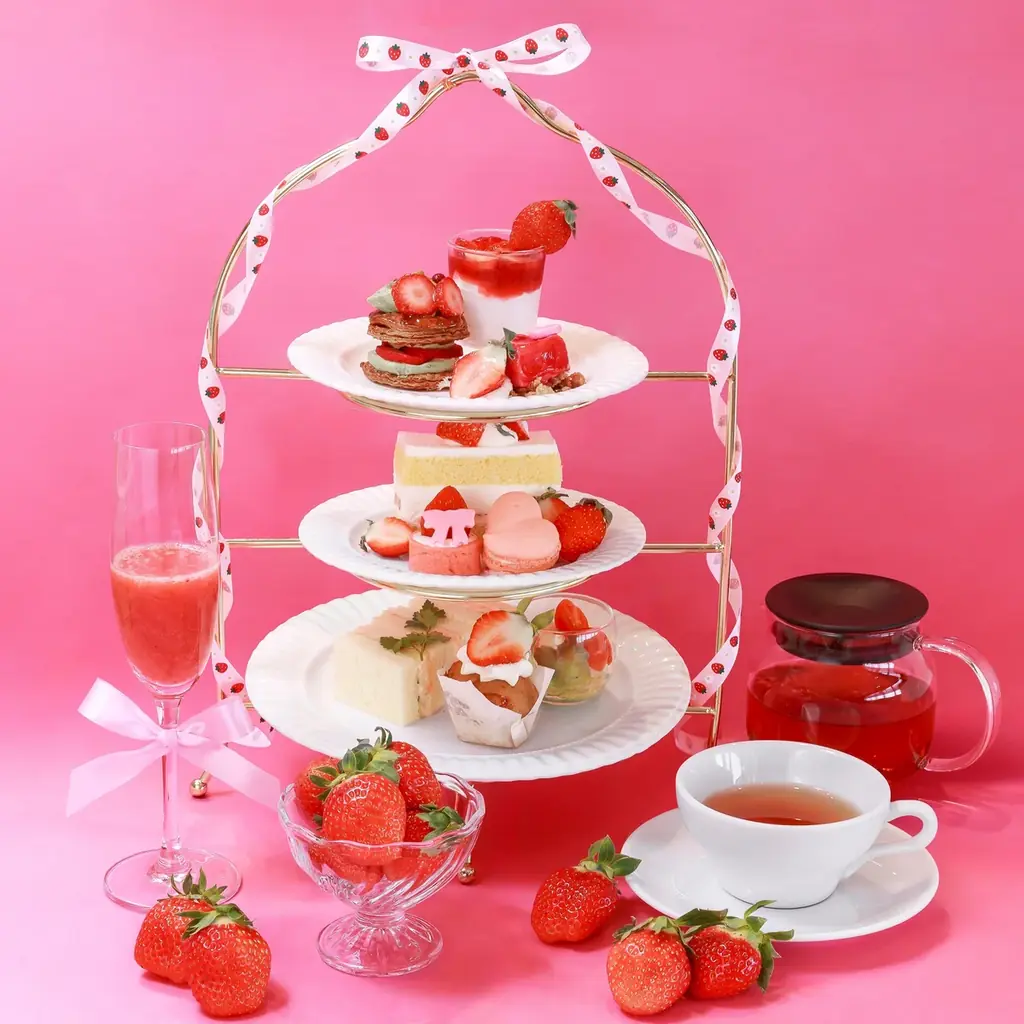 【あべのハルカス近鉄本店】旬を味わう「フルフルール」で、毎年大人気の「いちごフェア」が１月５日(月)よりスタート。新メインメニュー「イタリアンハンバーグ」も加わりパワーアップ。 画像 2