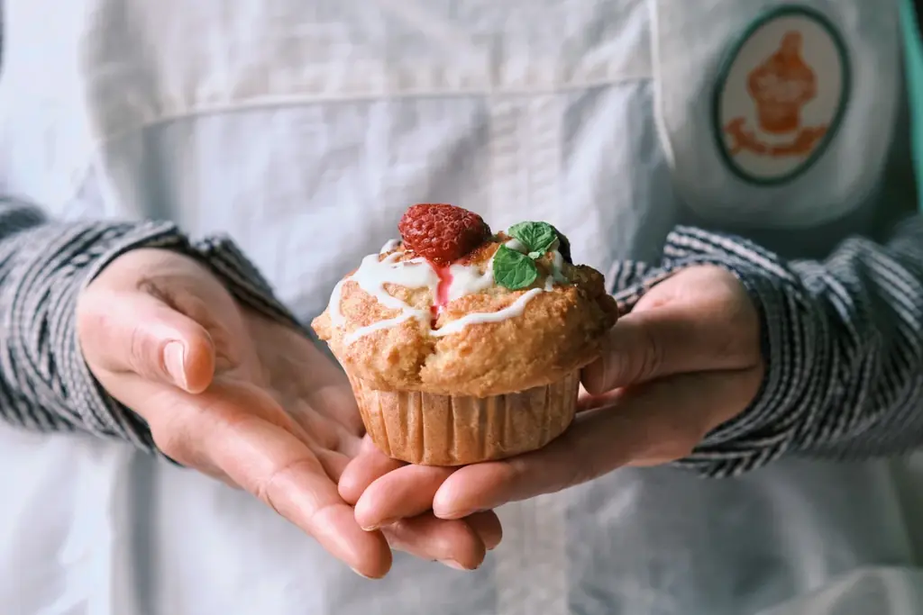 毎日完売の人気おからマフィン専門店「fujico muffin」逗子駅前商店街に新店舗オープン— 商店街入口の新たなランドマークへ — 画像 4
