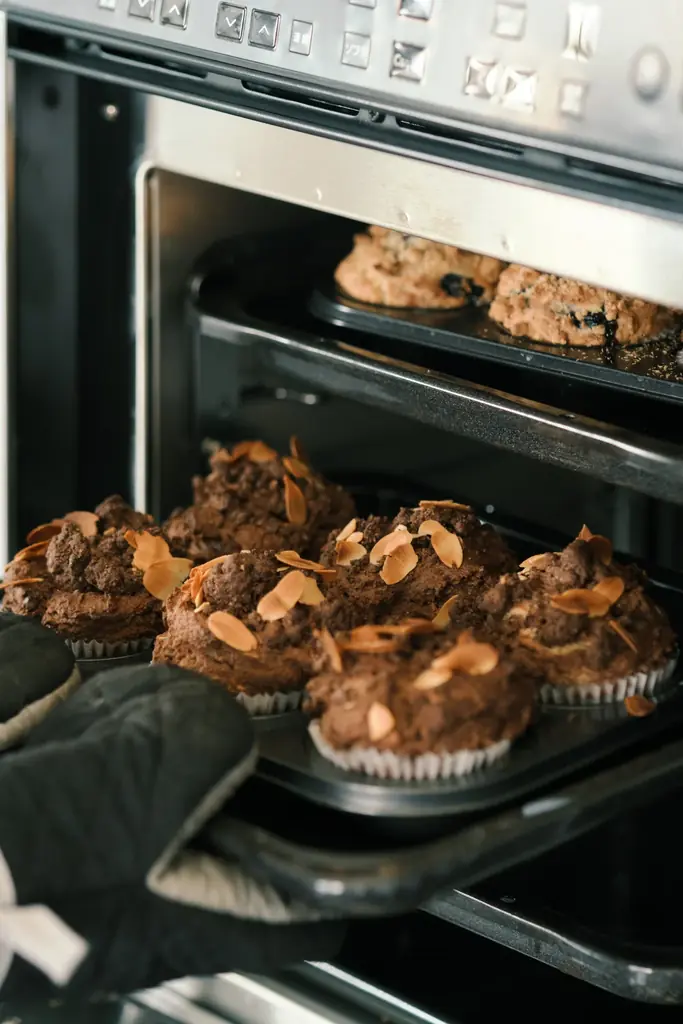 毎日完売の人気おからマフィン専門店「fujico muffin」逗子駅前商店街に新店舗オープン— 商店街入口の新たなランドマークへ — 画像 5