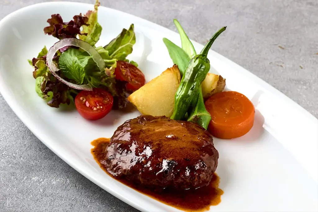 【2025年11月GRAND OPEN】都心から90分、小川のほとりに佇む大人の秘密基地「SUP BASE KAMOGAWA」で叶える”何もしない”贅沢時間 画像 13