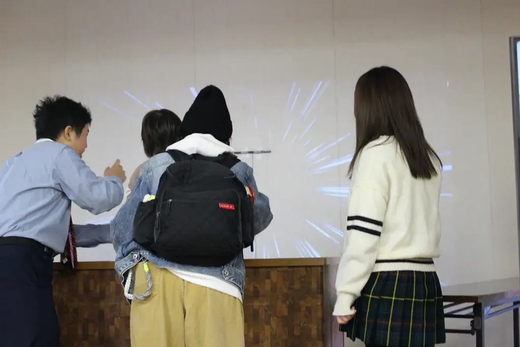 【レモンガス株式会社】ガス展示会で異色のコラボ！中・高校生が開発した「デジタル射的」で、多世代が交流するeスポーツ体験イベントを開催 画像 3