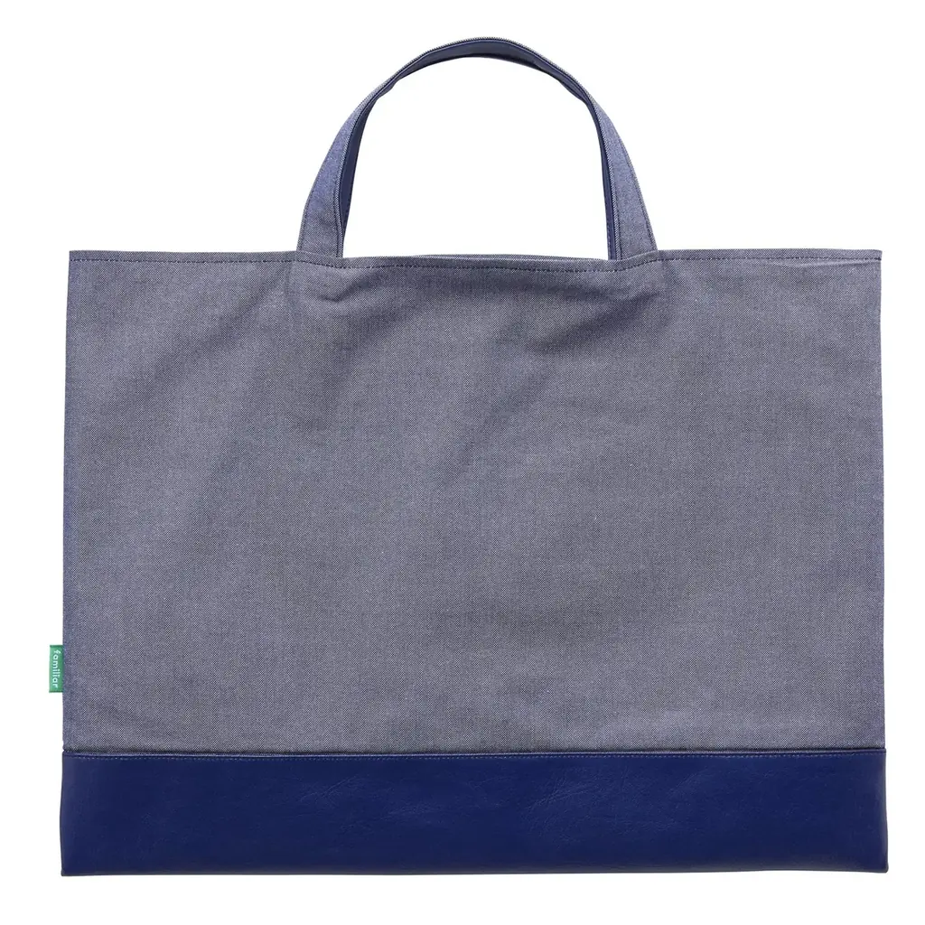 【限定コラボ】王子動物園×ファミリアのオリジナルアイテム発売！定番デニムバッグや、学校・オフィスでも活躍するパスケースなど全4種。お子様から大人まで幅広く使える、動物たちのほのぼのデザイン。 画像 3