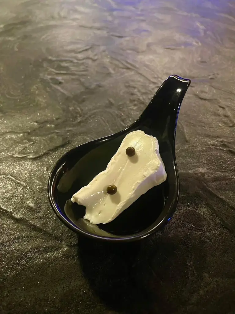 【大阪万博で1万個完売】代官山 蔦屋書店にカンボジア産「S.E.A.T.S Farm カンポットペッパー 生胡椒の塩漬け」が初上陸！ 1月6日より期間限定販売 画像 12