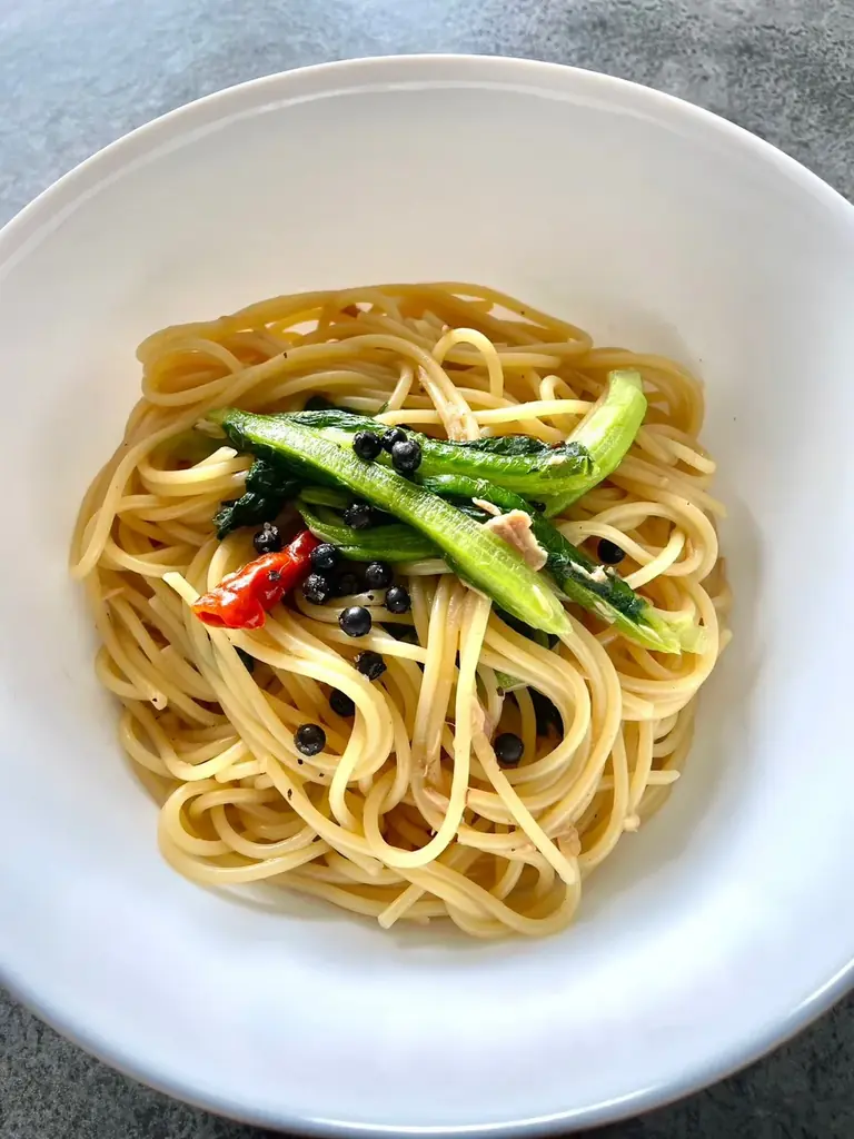 【大阪万博で1万個完売】代官山 蔦屋書店にカンボジア産「S.E.A.T.S Farm カンポットペッパー 生胡椒の塩漬け」が初上陸！ 1月6日より期間限定販売 画像 9