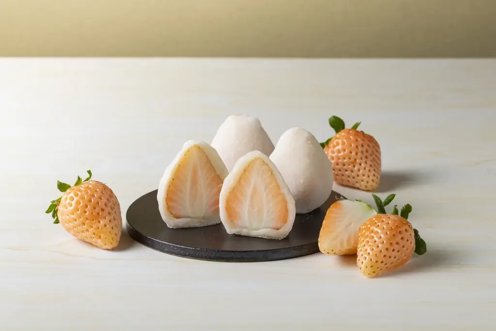 白いちご大福発売