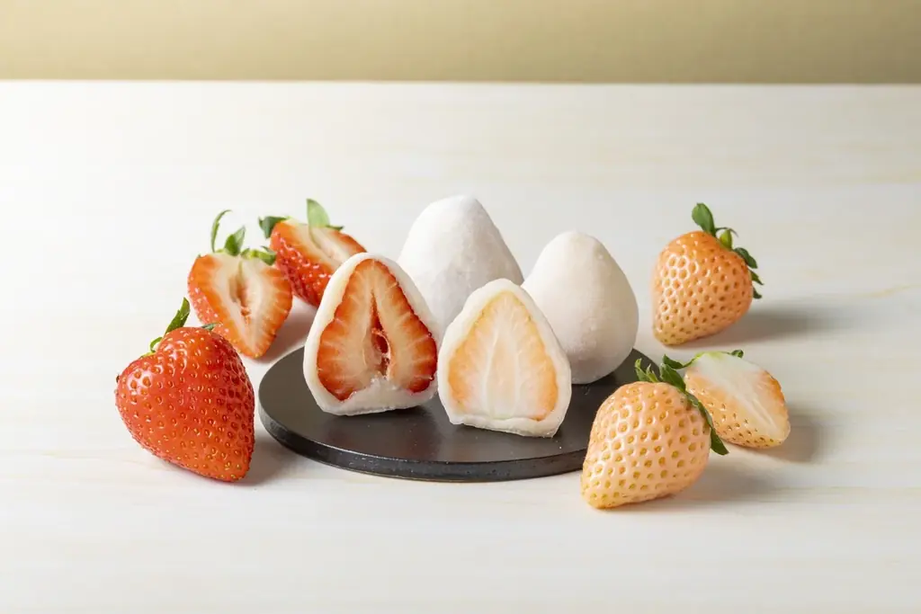 フルーツ大福 弁才天からお祝いごとに選ばれる、縁起スイーツ「白いちご大福」「紅白いちご大福セット」発売 画像 2