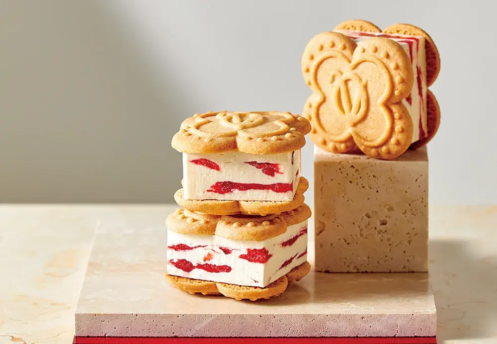 【名古屋タカシマヤ】完売必至のいちごスイーツ専門店「VERY RUBY CUT」。ドバイスタイルの最新作や当店限定アソート缶を連れて〈アムール・デュ・ショコラ〉に登場！ 画像 11