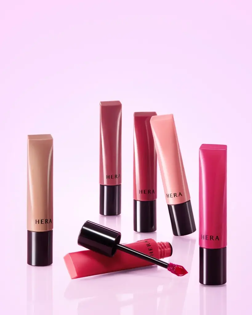 韓国・ソウル発のラグジュアリーメイクアップブランド「HERA（ヘラ）」が、阪急うめだ本店 2階 きれいきれいスタジオにて新商品〈センシュアル ティンティッドシャイン リップセラム〉イベントを開催。 画像 3
