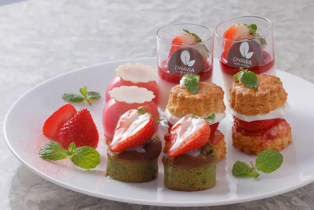 【ダーワ・悠洛 京都】さわやかな冬の国産いちごを使った、軽やかなアフタヌーンティー 画像 2