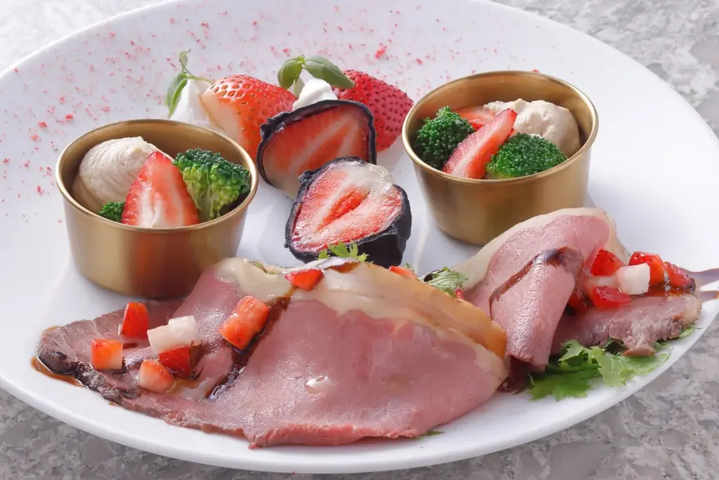 【ダーワ・悠洛 京都】さわやかな冬の国産いちごを使った、軽やかなアフタヌーンティー 画像 3