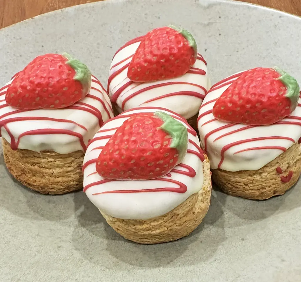 【スコパにベーグルが初参戦！】「サクほろ スコーン 」vs [モチむち べーグル」の食感を楽しもう！『スコーン＆TEAパーティー with ベーグル @URAWA ISETAN』1月21日(水)開幕 画像 4