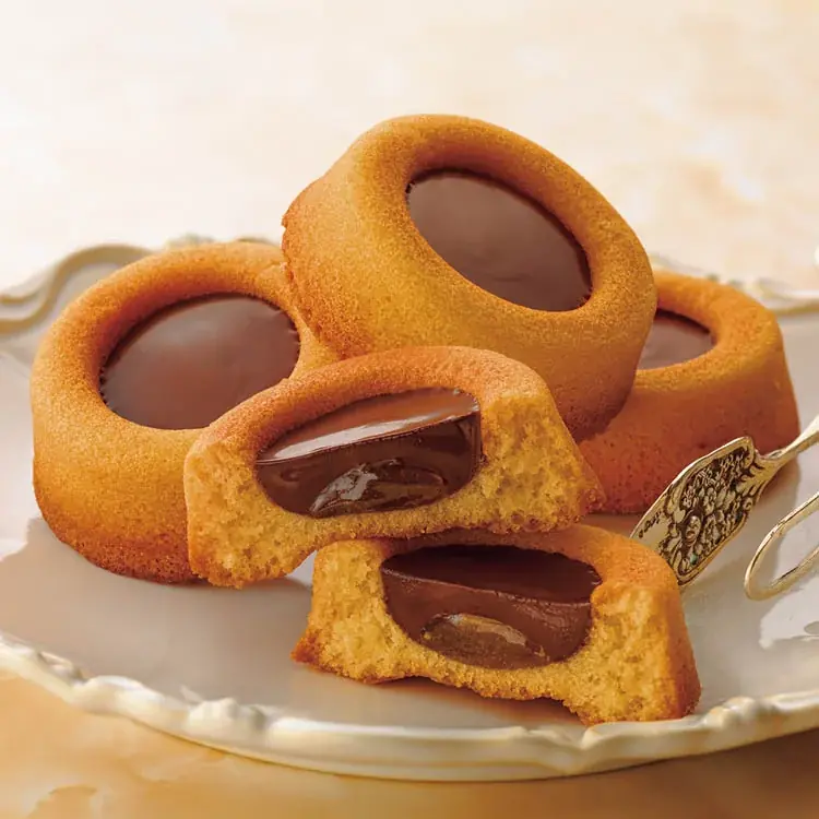 【ロイズ】バレンタインの新作スイーツを1月7日に発売。ロゼシャンパンを“一杯のショコラ”で楽しめるスイーツや、バトンクッキーの新フレーバーも登場。 画像 5