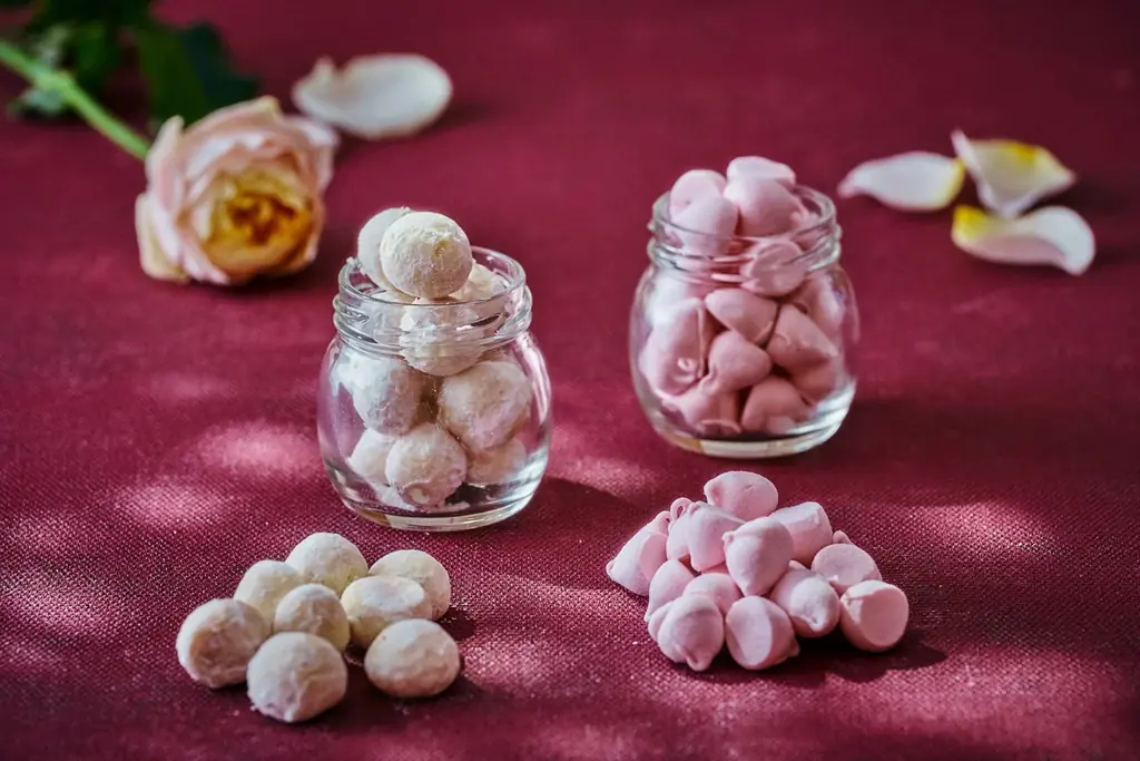 オリジナルメッセージが入れられるボトル型のチョコレートにシャンパンボトルが新登場！「ホワイトデー コレクション」 画像 7