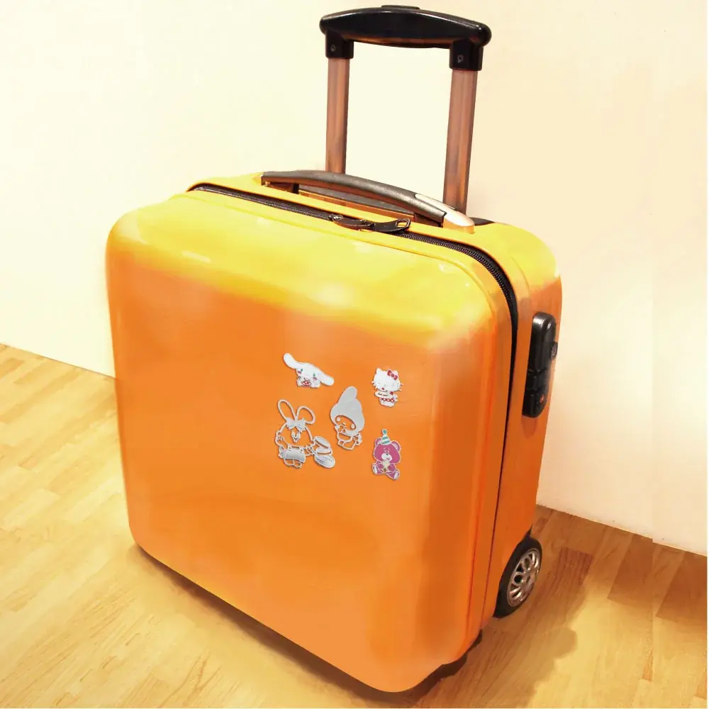 三金商事より「SWIMMER×サンリオキャラクターズ」のチャームステッカーが新登場！ 画像 4