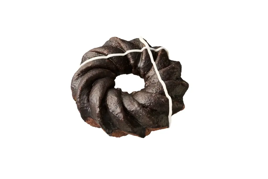 【ミスタードーナツ】1月9日（金）から新発売の「Mister Donut×GODIVA」を紹介する、自分をめいっぱい甘やかす夜を描いた新TVCM「甘やかしていい日。」篇が同日から放映開始 画像 16