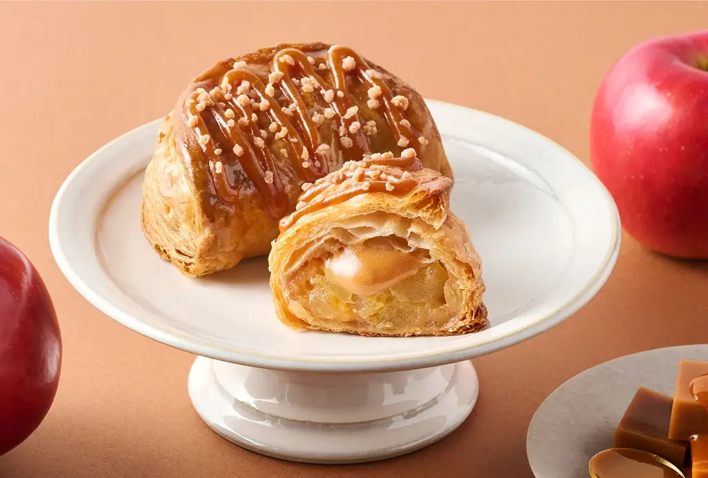 【バレンタイン】RINGOが贈る冬の期間限定｜とろける甘い“自分ご褒美”のアップルパイが2種類登場！「ダブルキャラメル」「ダブルベリーショコラ」 画像 5