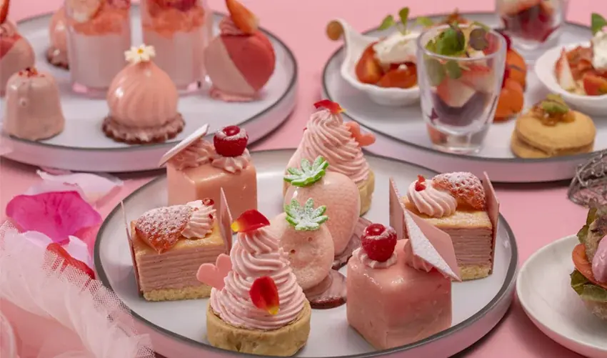 【札幌プリンスホテル】ピンクの柔らかさ、赤の華やぎを感じさせる苺の天空アフタヌーンティー202628F最上階スカイラウンジで楽しむ、苺のスイーツセレクション 画像 3