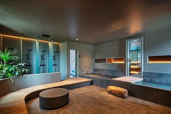 【地域連携】「御成桑拿」 × ホテルメトロポリタン 鎌倉｜夜間限定120分チケット付プランを販売 画像 3