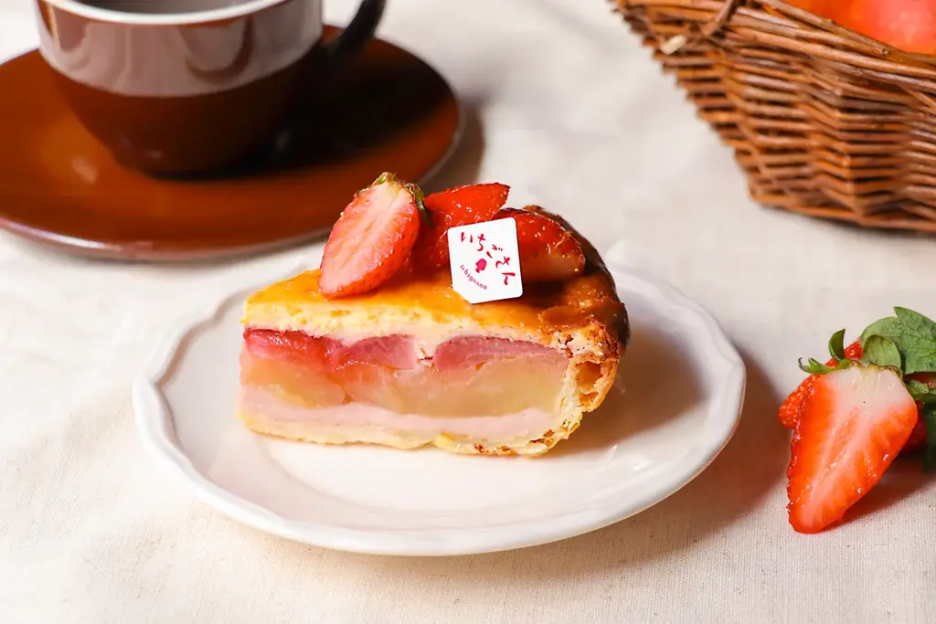 【青山店限定】アップルパイ専門店「グラニースミス」1月15日（いちごの日）より、佐賀県産“いちごさん”を使用した「いちごさんどう2026」限定アップルパイが登場！ 画像 7
