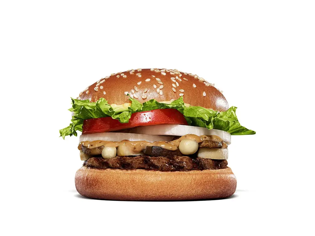 バーガーキング®の大人気期間限定商品に冬の新作！「ウィンタースペシャル マッシュルームワッパー®」新発売！まろやかなサワークリームを使用した「特製サワークリームオニオンソース」が4種のきのこと相性抜群 画像 7