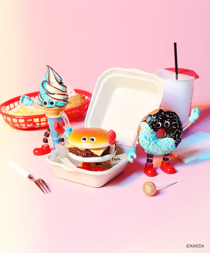 溶けないソフトクリームが雑貨に！？「niko and …」が、世界中で大人気のソフビフィギュアシリーズ「FLAVORS」とのユニークで“おいしい”コラボ雑貨全41アイテムを1月16日（金）より発売 画像 2