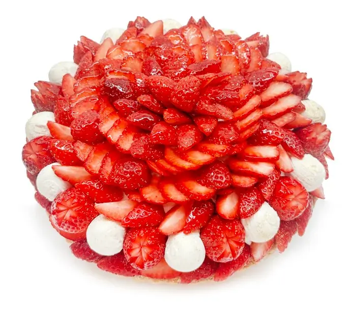 【カフェコムサ】24店舗ごとの地域の恵みを受けたいちごを使用！「いちごの日」限定ケーキが登場 画像 3