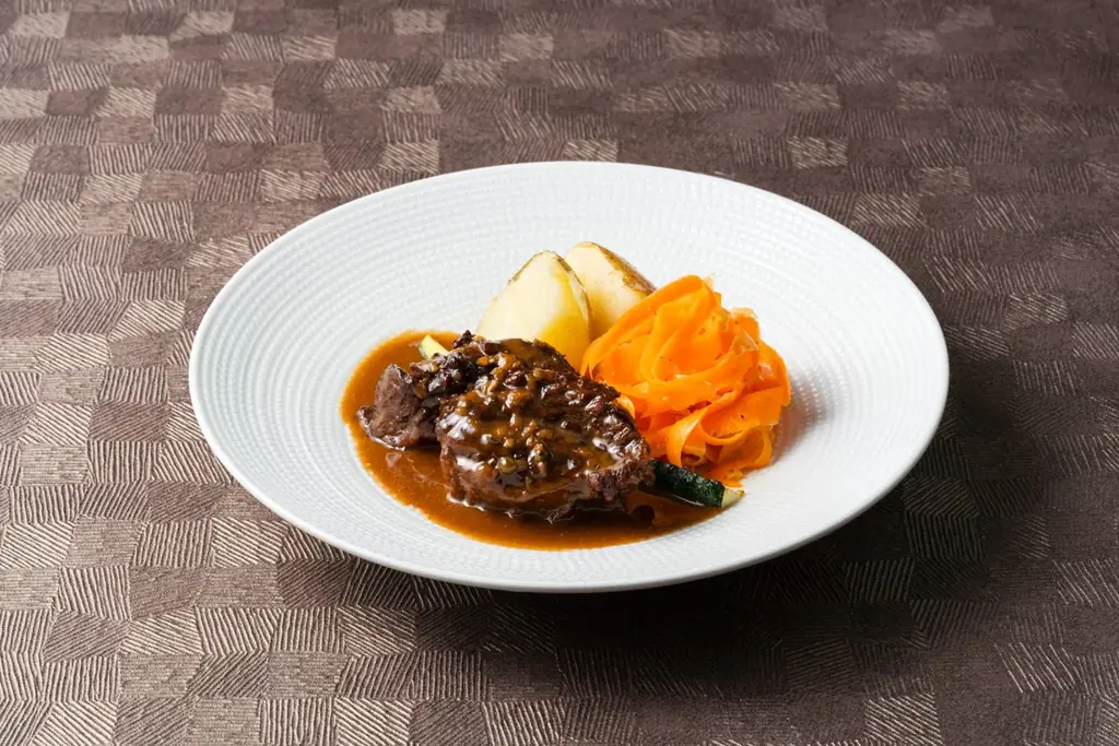 熊本県産あか牛「甲誠牛」と日本三大和牛「神戸牛」の極上の食べ比べコースを期間限定で販売―熊本あか牛しゃぶしゃぶ甲梅 画像 5