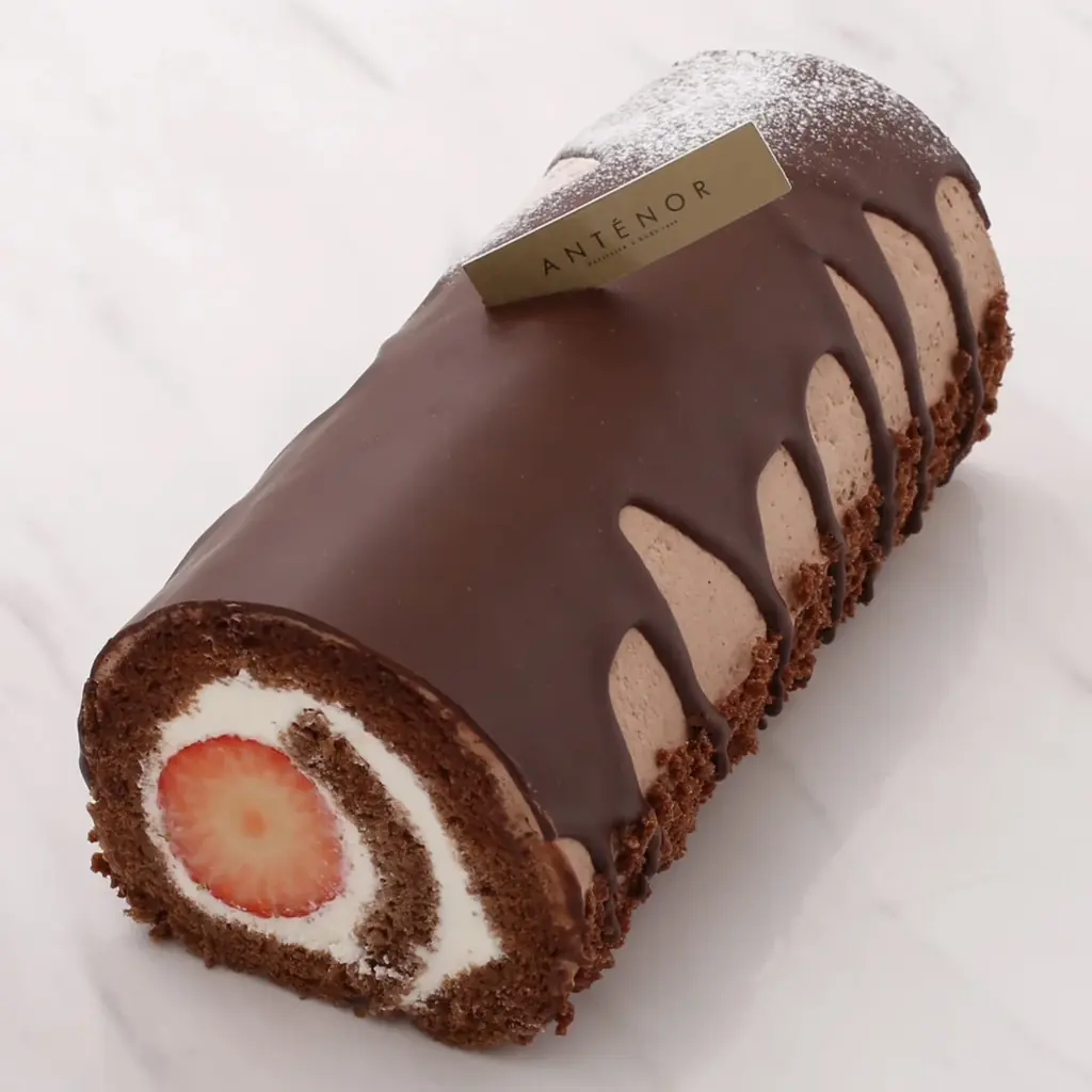 【アンテノール 苺フェスタ】あまおうや紅ほっぺを使用したこだわりの苺スイーツが勢ぞろい！この時期だけの苺づくしのおいしさを楽しんで。 画像 5