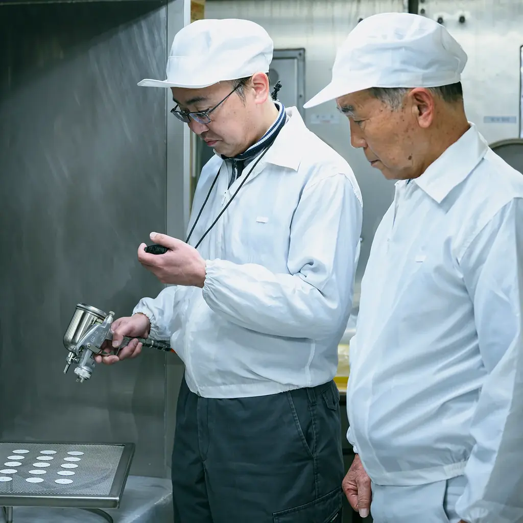 〈セイコー プレザージュ〉クラシックシリーズより、日本の卓越した職人技が生み出す「琺瑯」ダイヤルのトノー型ドレスウオッチが登場 画像 5