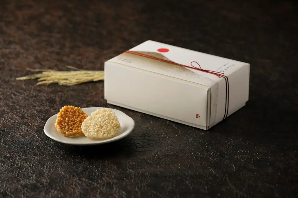 1月10日発売 小熊×五穀屋の和菓子「山むすび」