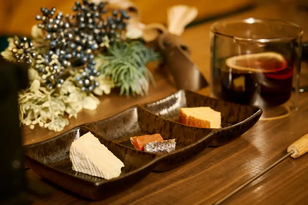 焚火の揺らぎで心がほぐれる“新・没入スポット”「マチナカTAKIBI BAR」本日より開催 画像 5