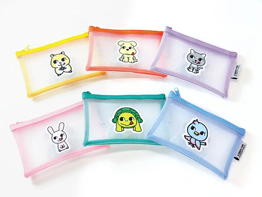 不二家の新キャラクターが誕生！ 新たなキャラクターたちが「ペコちゃんポコちゃんとゆかいな仲間たち」として2026年1月にデビュー！ 画像 4