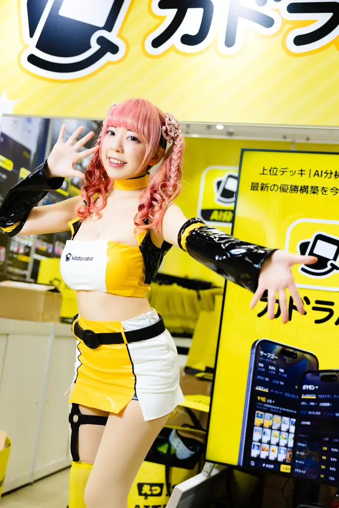 トレカ愛が集う“広場”がリアルに出現！「カドラバ祭」コミックマーケット107出展レポート 画像 3