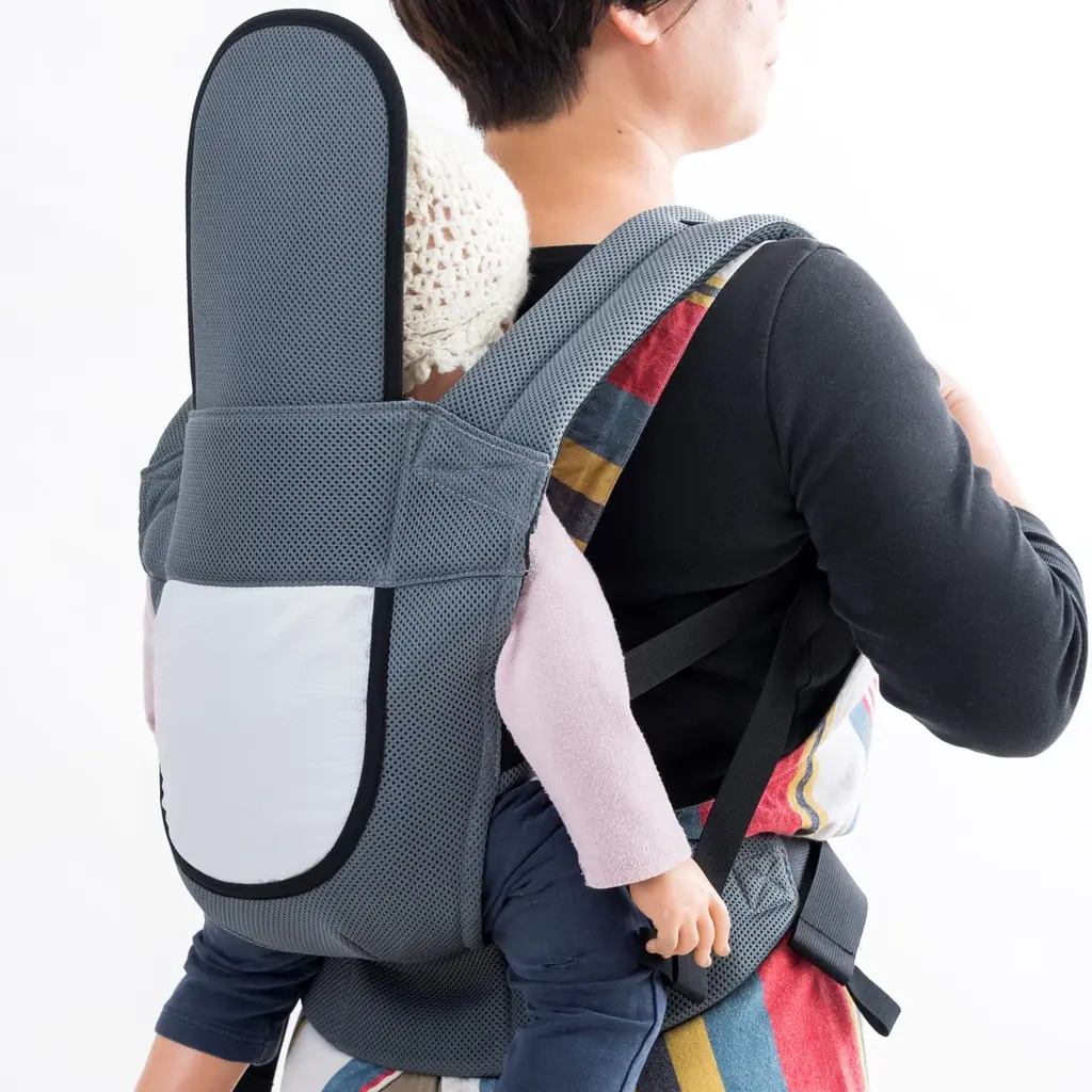 １・２・３でカンタン装着！新人保育士さんにも超わかりやすい「先生とつくったおんぶ紐」が誕生！ 画像 4