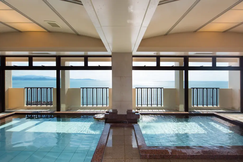 【学割☆卒旅】７大特典で春旅応援！きらめく海を望む絶景ホテル ～鳴門にしかない体験を♪ 食べて、踊って、湯に浸かる。 画像 10