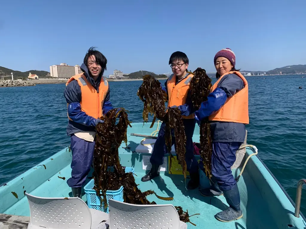 【学割☆卒旅】７大特典で春旅応援！きらめく海を望む絶景ホテル ～鳴門にしかない体験を♪ 食べて、踊って、湯に浸かる。 画像 4