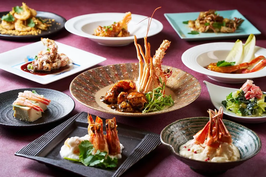 沖縄本島・うるま市【極上 海老蟹 飲茶三昧】1～3月限定。夜景が美しいガーデンレストランで海老と蟹のスペシャル料理に舌鼓。 画像 1