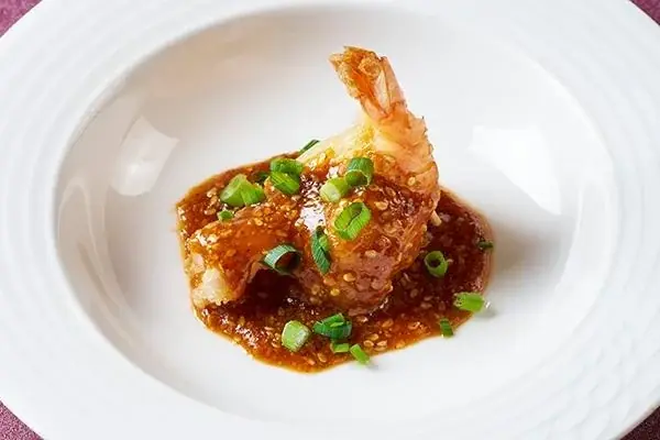 沖縄本島・うるま市【極上 海老蟹 飲茶三昧】1～3月限定。夜景が美しいガーデンレストランで海老と蟹のスペシャル料理に舌鼓。 画像 4