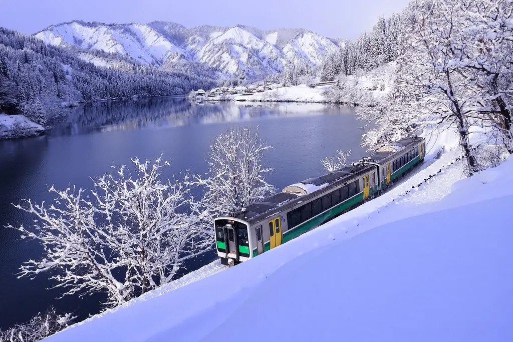 【JR只見線×保志総一朗】会津の路線を声で紡ぐ特別企画『声のキセキ』が始動！ 会津若松市出身の人気声優・保志総一朗さんと巡るデジタルスタンプラリーが2月6日（金）より開催決定！ 画像 3