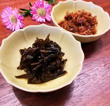 【開店1周年】麹のおむすび専門店「麴結」、感謝を込めて“１月中毎日お赤飯20円引き”＆手作り佃煮プレゼントの周年祭を開催 画像 3