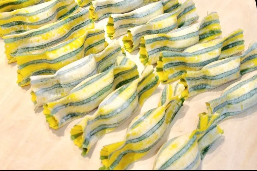 「劇場型パスタ専門店イベント」ワインファーストペアリングの手打ちパスタコース、和菓子と手打ちパスタ、金継ぎと手打ちパスタ 画像 2