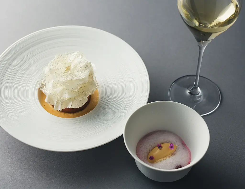 【日本橋高島屋】バレンタイン会場で国内外のトップクラスのパティシエたちと触れあえる楽しさを体験！マキシム・フレデリック氏、セバスチャン・ブイエ氏たちが、目の前で作りたてのデセールやパフェを提供！ 画像 13