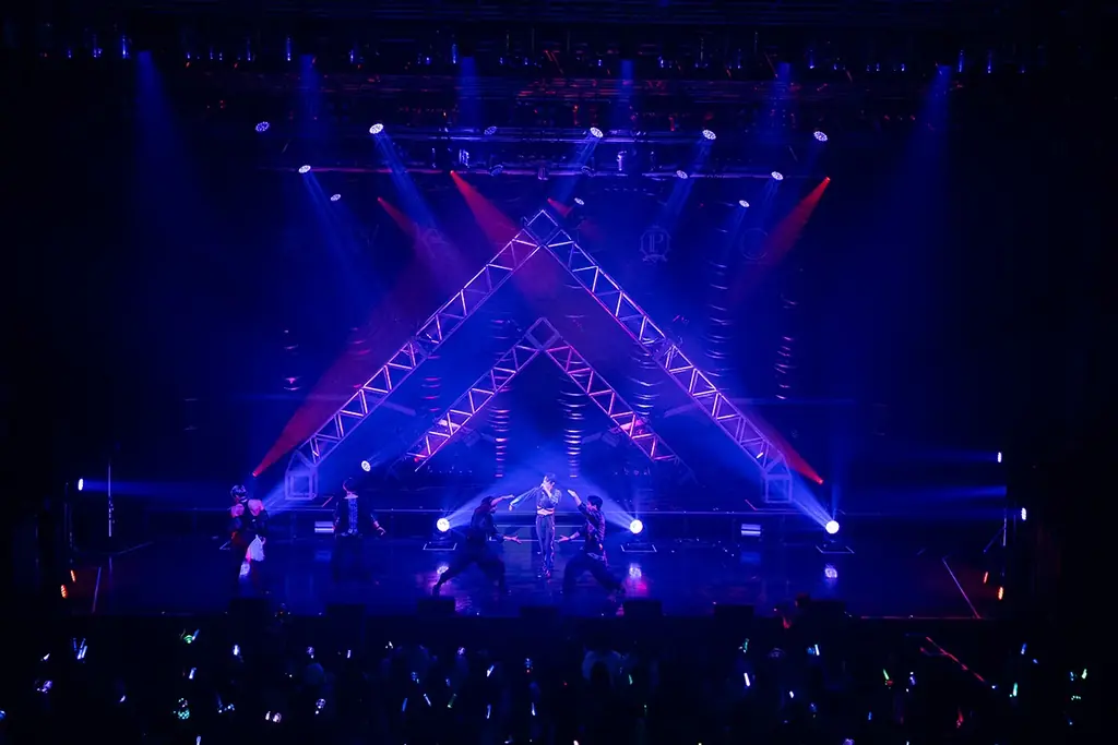 『ブラックスター -Theater Starless-』、2026新年ライブ「BLACK LIVE -Show of Starless-」オフィシャルレポートを公開 画像 4