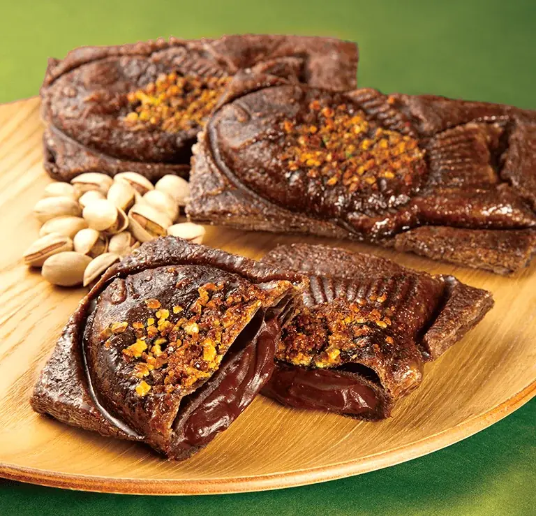 【 “たい焼で楽しむ” バレンタイン！】この季節の新定番『ピスタチオのチョコクロワッサンたい焼』1/18（日）より期間限定発売！ 画像 3