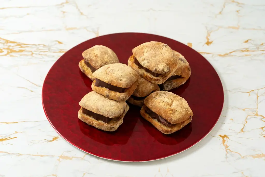 【バレンタイン限定】11時間待ち？！完売続出！鎌倉発の世界的ブランド＆シェフコラボ ＠ジェイアール名古屋タカシマヤ 画像 20