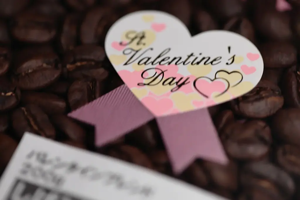 甘酸っぱく飲みやすい期間限定コーヒー「バレンタインブレンド」を発売。伝統のモカ・ジャバを、いまの味覚で。 画像 3