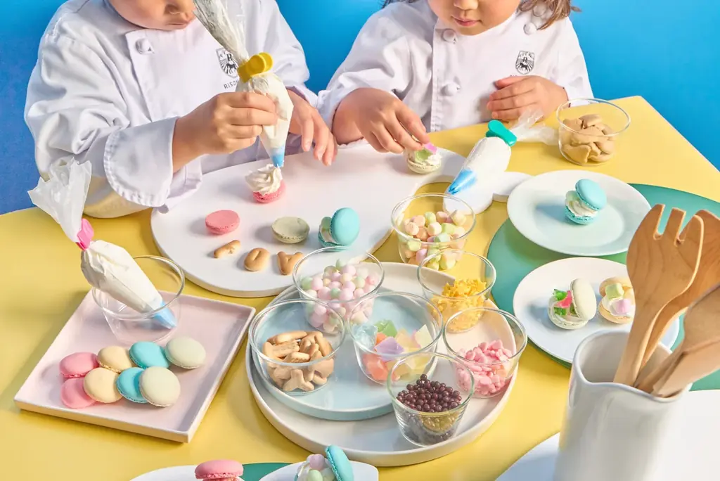 【リゾナーレ熱海】「スタジオビュッフェ もぐもぐ」が体験型レストランへ進化！自分だけのスイーツや熱海ならではの海鮮を堪能 画像 7