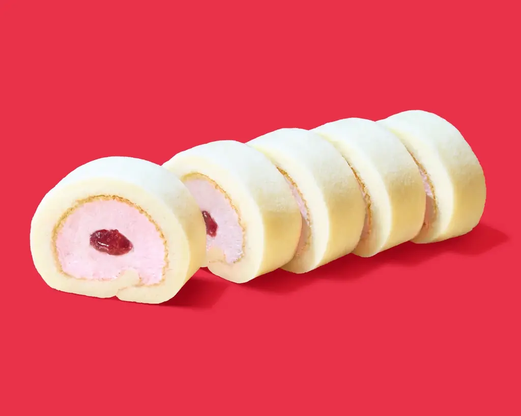 発売１週間で324万食突破！「ファミマの白をまとったいちご狩り®」1月13日（火）からは「いちご＆ホイップサンド」を発売！白星を目指す人々に吉田鋼太郎さん＆八木莉可子さんからエールも 画像 11