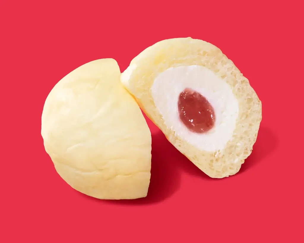 発売１週間で324万食突破！「ファミマの白をまとったいちご狩り®」1月13日（火）からは「いちご＆ホイップサンド」を発売！白星を目指す人々に吉田鋼太郎さん＆八木莉可子さんからエールも 画像 15